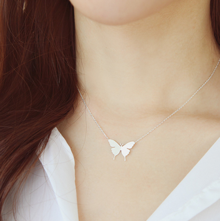 925 Sliver Simple and Temperament Cute Sliver Butterfly Shape Necklace Women