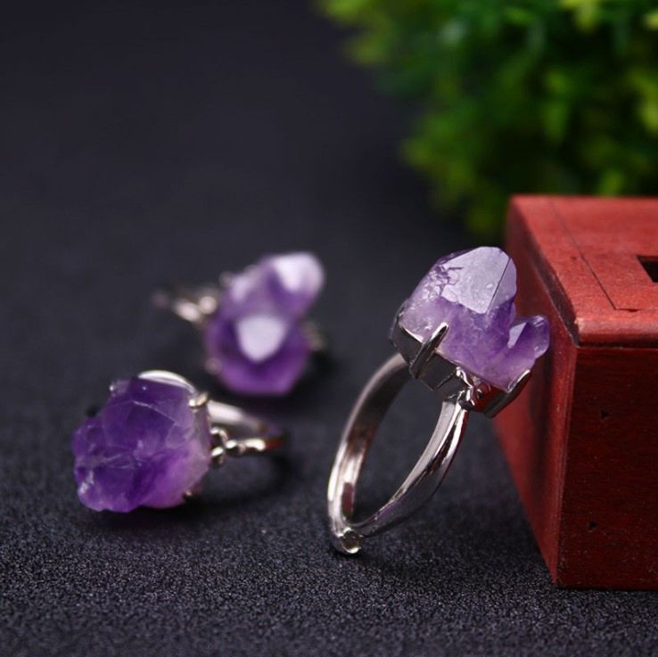 Beautiful Natural Crystal Jewelry Women Amethyst Cluster Ring