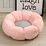 2021Dog Cat Soft Pet Nest Bed Cute round Warm Luxury Elegant Different Size Pet Bed