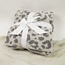 Stock Lot Big Chunky Jacquard Animal Print Leopard Knit Throw Blanket for Home Decor