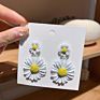 Flower Personality Small Fresh Petals Earrings Female Temperament Simple Metal Flower Stud Earrings