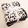 Stock Lot Big Chunky Jacquard Animal Print Leopard Knit Throw Blanket for Home Decor