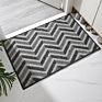 Polypropylene Dust-Proof Bath Rug Doormat Water Absorbent Geometric Pattern Floor Mats for Bathroom Kitchen