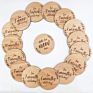 En71 Double Discs Etched Wreath Pregnancy Baby Milestone Wood Cards Wooden Memory Card for Pregnant Women Photo Souvenirs