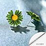 Flower Personality Small Fresh Petals Earrings Female Temperament Simple Metal Flower Stud Earrings