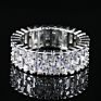 Design Women Wedding Engagement Flower Shaped Rings with Diamonds