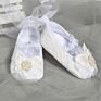 Latest Fancy Lace Soft Sole White Baptism Christening Shoe with Headband Set for Newborn Baby Girls