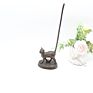 Metal Cast Iron Handicrafts Cat Paper Towel Holder for Home Decoration Kitchen Standing
