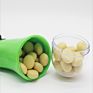 Whole Sales Pet Supplies Designed Portable Pet Food Thrower Food Catapult for Dogs Puppy Snacks Feeder