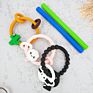 Design Bpa Free Easy to Hold Teething Rattle Shower Gift Infant Molar Toy Baby Teether Bracelet Ring