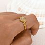 Jewelry Twisted Wedding Band Tarnish Free Stainless Steel Gold Heart Shaped Diamond Ring for Women