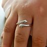Personality Unique Silver Plated Anniversary Couple Gifts Adjustable Embrace Finger Hug Ring for Women