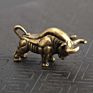 Wall Street Brass Bull Mini Animals Statue Handmade Home Decor Ornaments Crafts Copper Miniatures Figurines Desk Decoration Gift