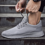 Light Running Shoes for Men Breathable Mesh Mens Trainers Casual All Metch Black Grey Sneakers plus Size Athletics Sport