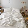 Microfiber Solid Super Soft Bedspread Quilt Coverlet Bedspread Quilt Set Bed Covers with Quilt