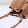 Style Western Bag Women's Wild Net Celebrity Niche Design One-Shoulder Messenger Bucket Bag -