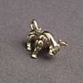 Wall Street Brass Bull Mini Animals Statue Handmade Home Decor Ornaments Crafts Copper Miniatures Figurines Desk Decoration Gift