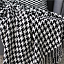 S5559 Houndstooth Jacquard Knitted Blanket Scarf Classic Black and White Sofa Bed Decorative Luxury Blankets