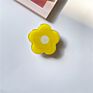 Up- Arrivals Acrylic Flower Mobile Phone Holder Epoxy Phone Grip Color Flower Shaped for Cell Phone Socket