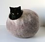 Cat Wool Cave.Deluxe Pet Bed.Cat House Pet Materials: 100% Merino Wool