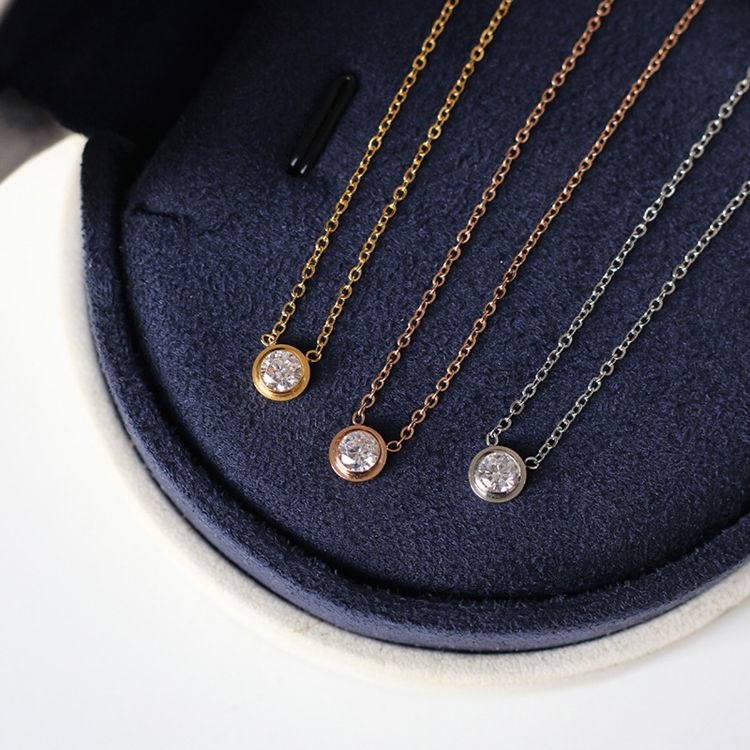 Classic Single Diamond Necklace for Girls Bezel-Set Solitaire Pendant Necklace round Cz Dainty Necklace Rose Gold Color