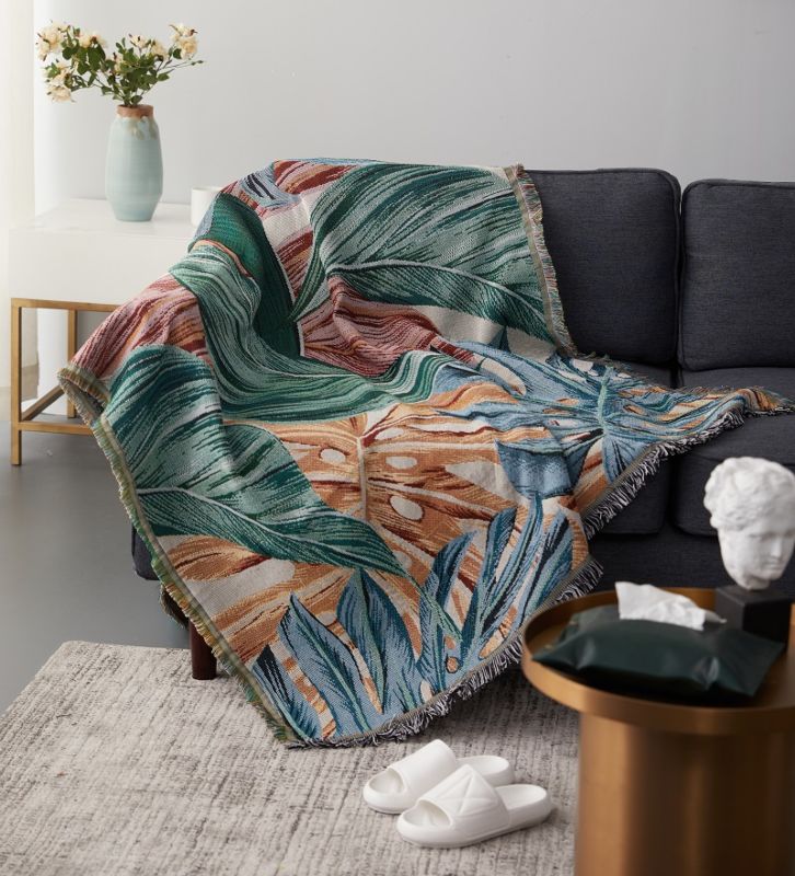 Rawhouse Retro Abstract Style Art Cartoon Design Home Decor Woven Cotton Blanket
