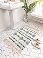 3 X 2 Woven Rugs Living Room Hand Woven Bohemian Cotton Area Rug with Tassels Handmade Carpets and Rugs Bathroom Mat