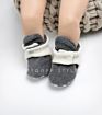 Old Fashioned Snap Drawstring Infant Bedroom Shoes Baby Booties with Wool