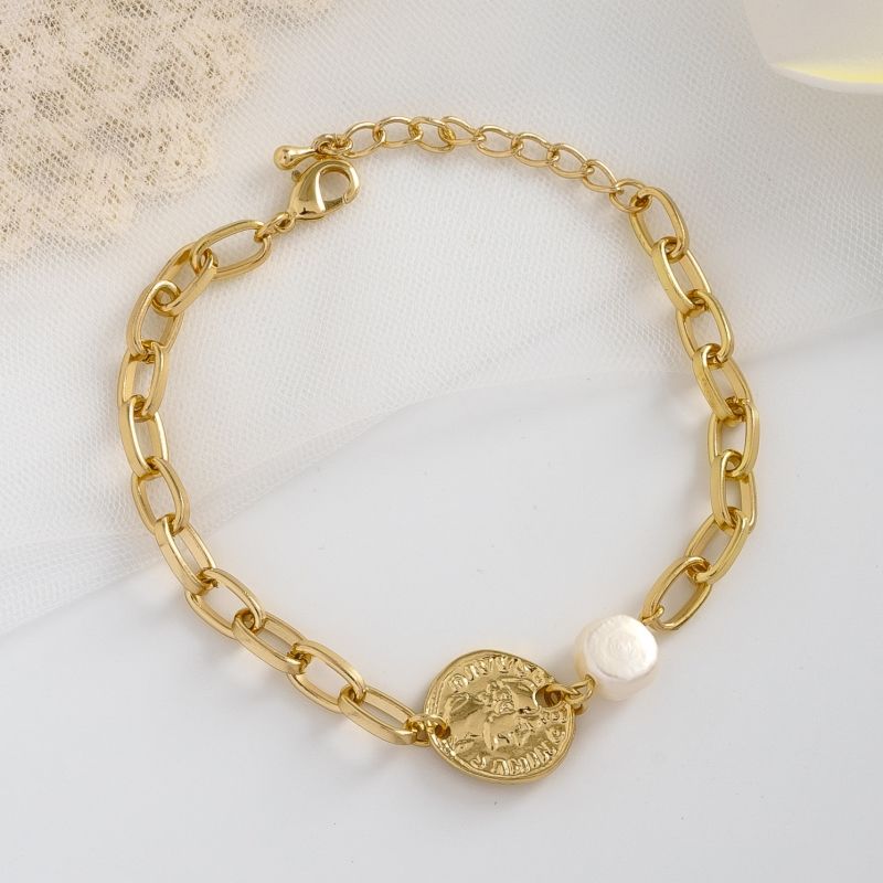 18K Gold Plated Chain Charm Natural Fresh Water Pearl Engraved Coin Pendant Portrait Coin Chain Bracelet for Women Jewelry
