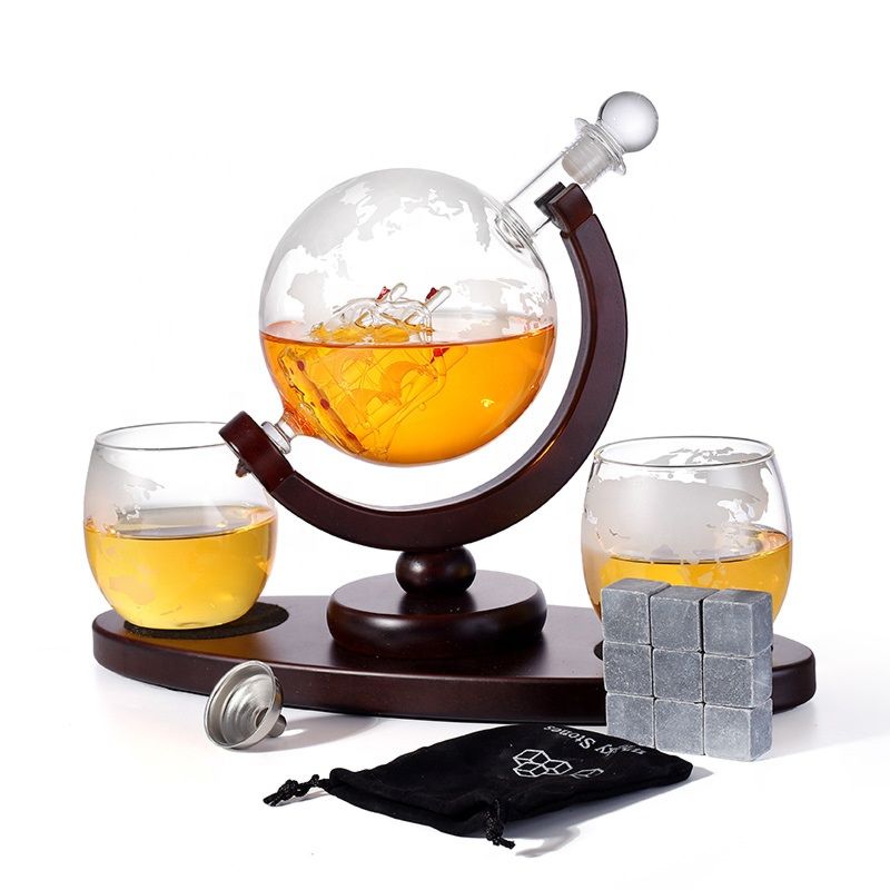 850Ml Whisky Decanter Globe Whiskey Decanter Set with Wooden Tray Glass Bottles