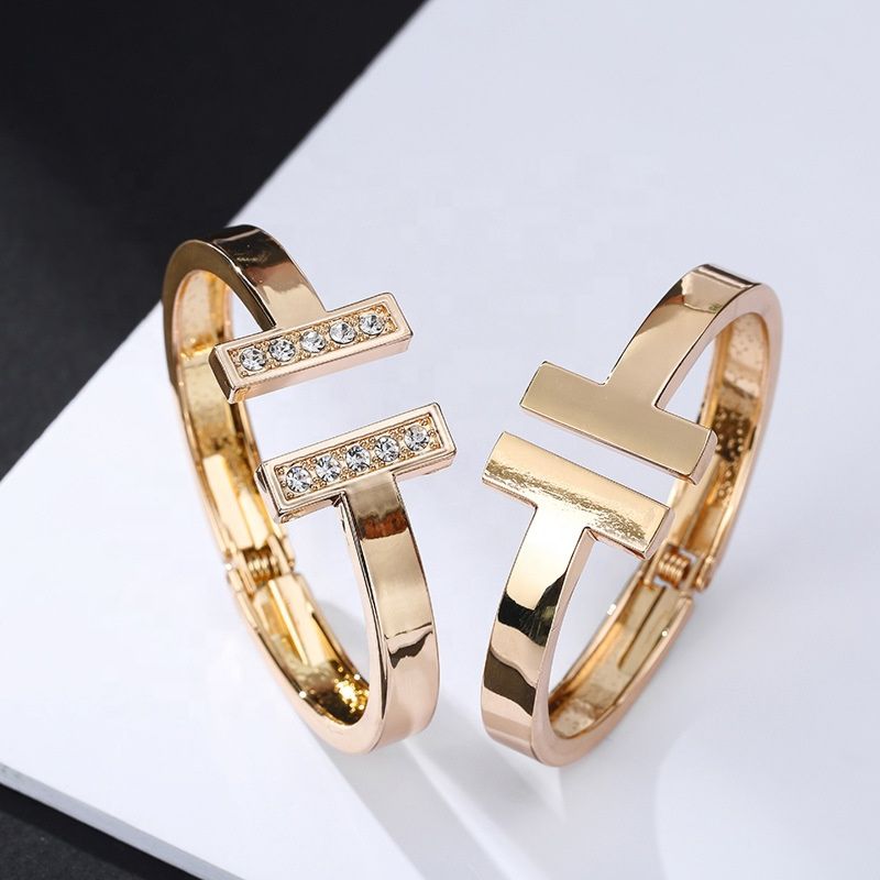 Classic Luxury T Shape Bangle Bracelet Bangle for Women Bangles Gold Bracelet Metal Cuff Bracelet