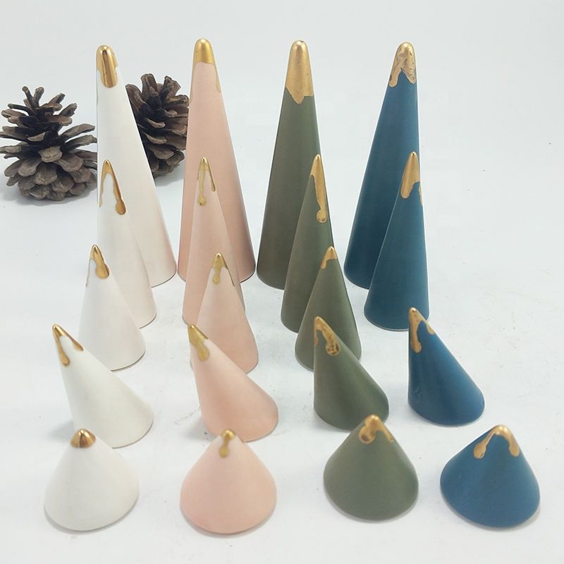 Gold Ceramic Cone Jewelry Display Ring Holder