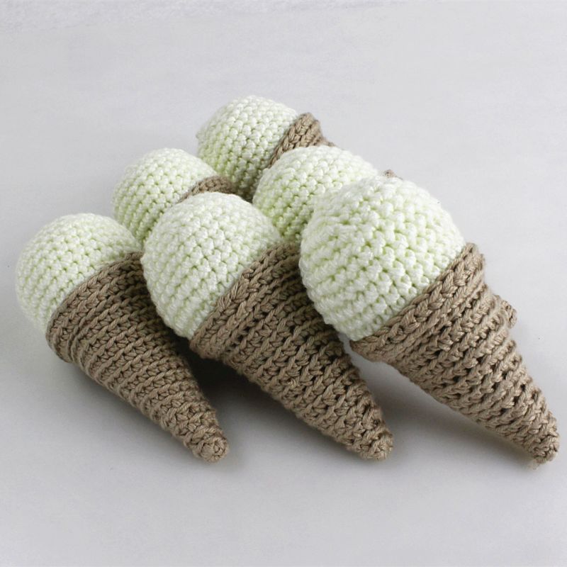 Handmade Crochet Ice Cream Crochet Food Ice Cream Toy Play Food Knitting Crochet Amigurumi Ice Cream Rattle for Nursery Decor,