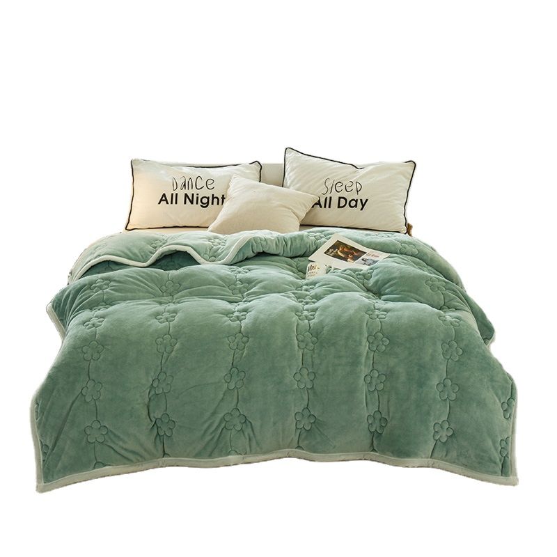 Made Blankets Super Soft Coral Fleece Quilted Blanket