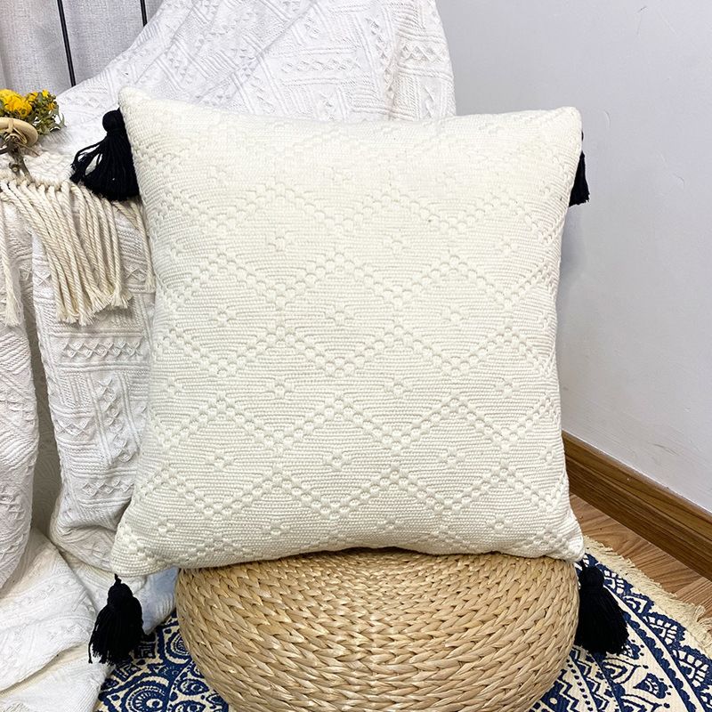Pillowcases with Tassels Cute Moroccan Style Cushion Covers for Sofa Bed Beige Boho Style Wedding Party Home Decor Pillow Cover