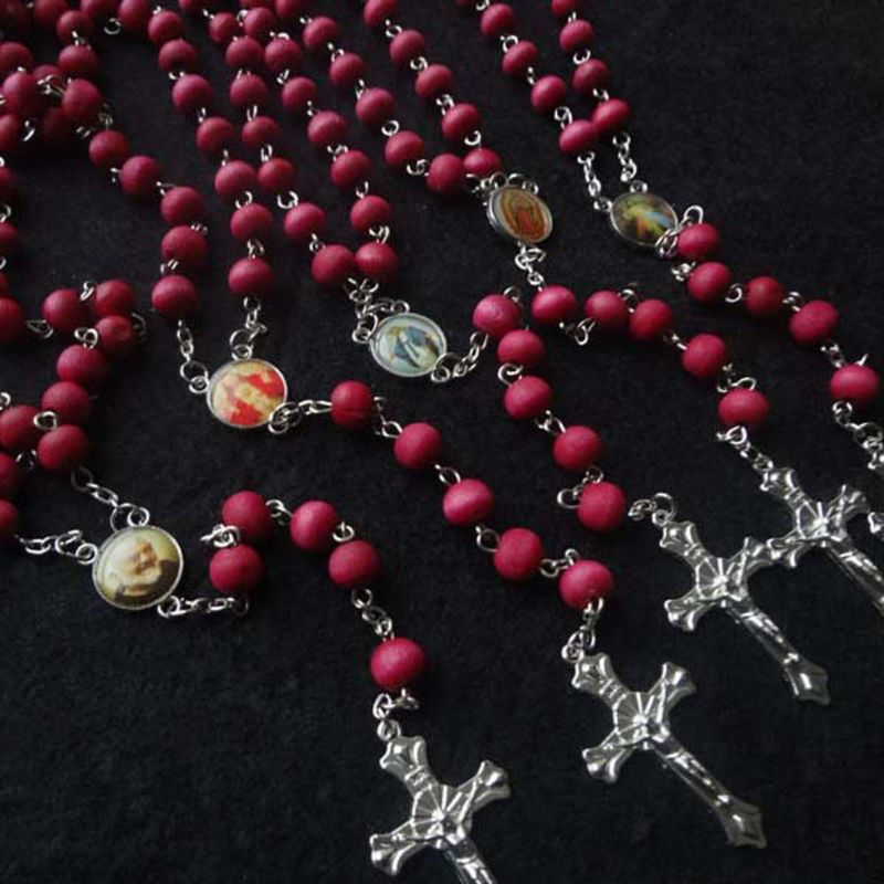 Red Wood Prayer Beads Cross Pendants Rosary Necklace Catholicism Christian Prayer Beads for Church