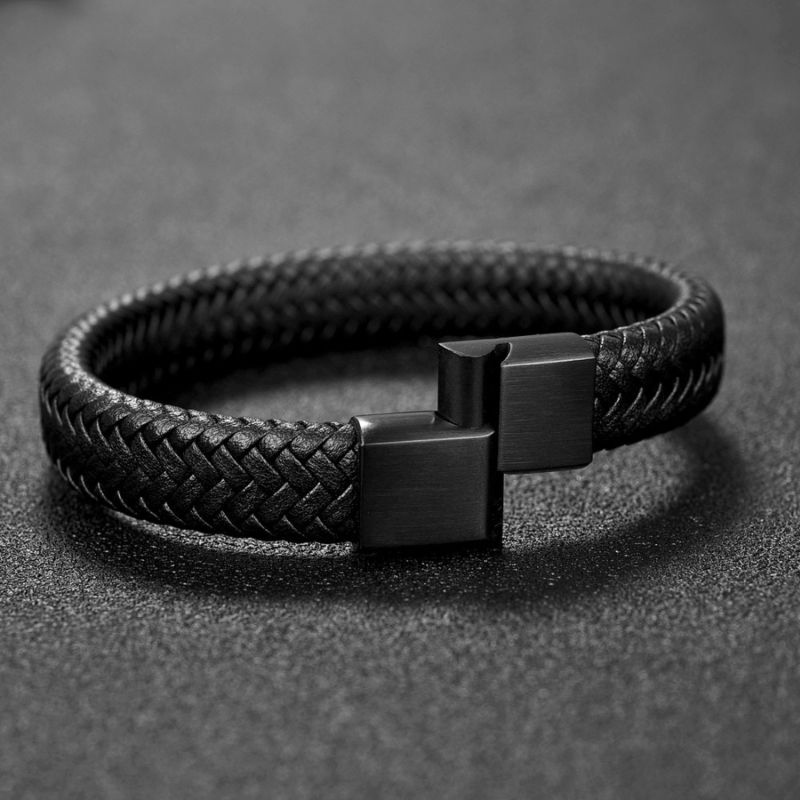 Ruigang Braided Wristband Leather Bracelets Weave Magnetic Clasps Hand Chain for Men Gift Accessories