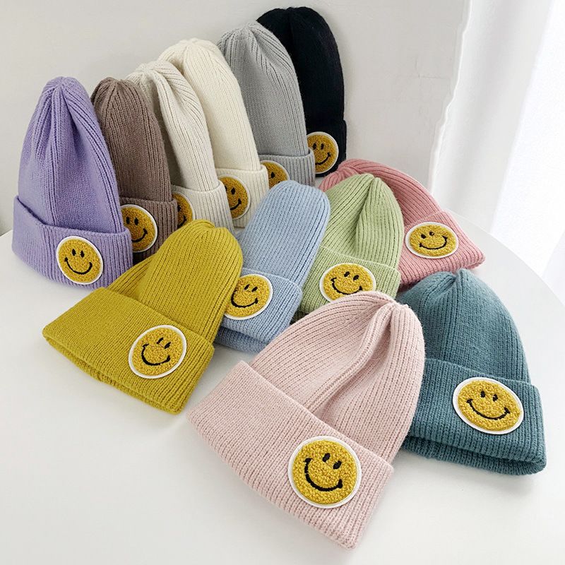 Women 15 Colors Stock Knit Beanies with Logo Smiley Face Beanie