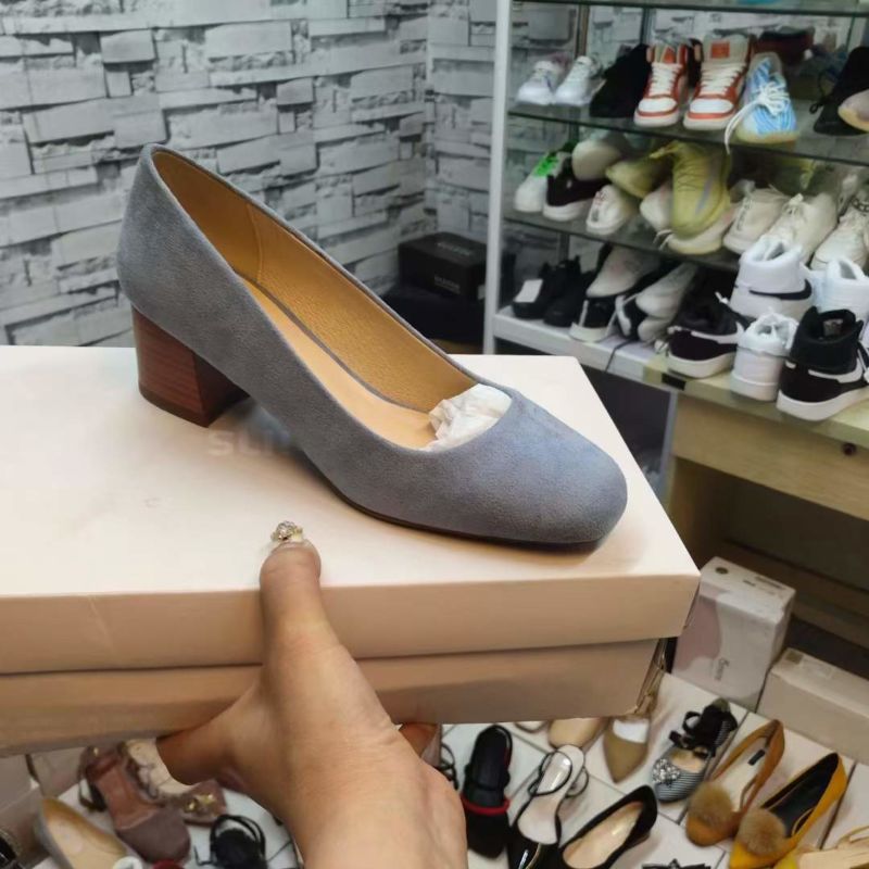 Women Low Heel Shoes Pointed Sandals Casual Suede Shoes for Ladies Durable Women Shoes Xz1026