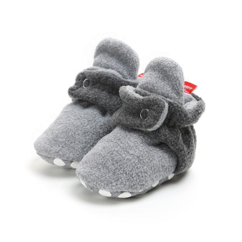 Wonbo Infant Newborn Baby Girls Cotton Shoes Cozy Fleece Booties Non Skid Bottom Newborn Shoes Baby Shoes