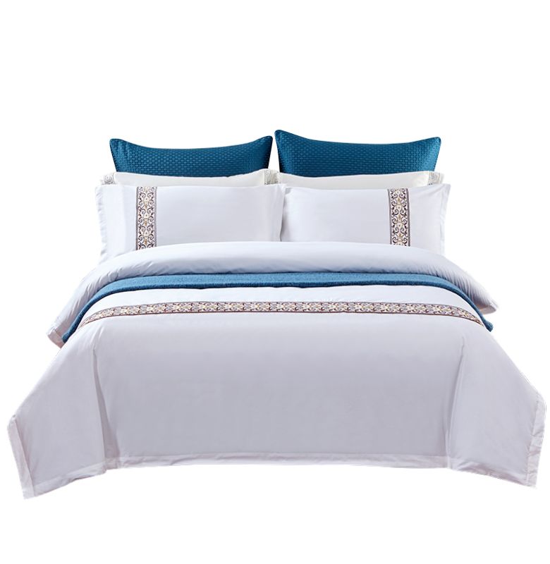 100% Cotton Hotel Embroidery Four-Piece Hotel Bedding Pure Color Simple Satin Embroidery Luxury Quilt Cover