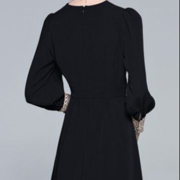 Slimming Embroidered V-Neck A-Line Skirt Slim Casual Dresses