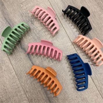 1Pc Korean Solid Big Hair Claws Elegant Frosted Acrylic Hair Clips Hairpins Barrette Headwear for Women Girls Hair Accessories