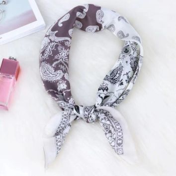 70*70Cm All-Purpose Style Elegant Print Ladies Silk Feeling Neck Square Scarf