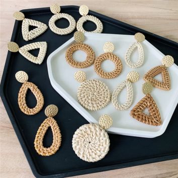 European Vintage Woven Wicker Handmade Natural Rattan Straw Geometric round Drop Earrings for Women Jewelry