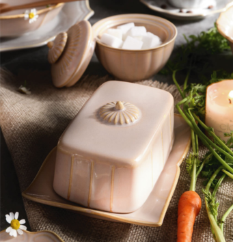 Hotsale Kitchenware Restaurant Serving Dish Porcelain Vintage Ceramic Butter Dish with Cover