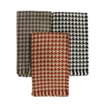 Manufactured Directly Fashionable Unisex Warm Checked Houndstooth Scarf Shawl with Tassels