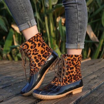 Vintage Lace-Up Personalized Women's Leopard Waterproof Duck Rain Boots
