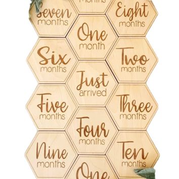 Wooden Baby Monthly Milestone Cards | Baby and Pregnancy Announcement