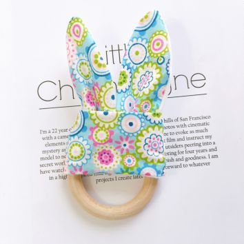 Baby Wood Rattle Ring Cloth Bunny Ear Baby Playing Teether Hand Toys
